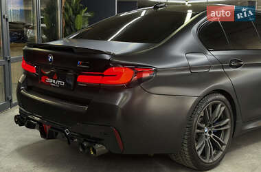 Седан BMW M5 2018 в 