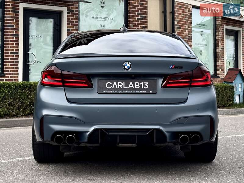 Седан BMW M5 2018 в Киеве