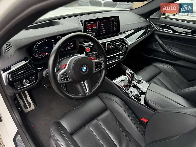 Седан BMW M5 2022 в Одессе