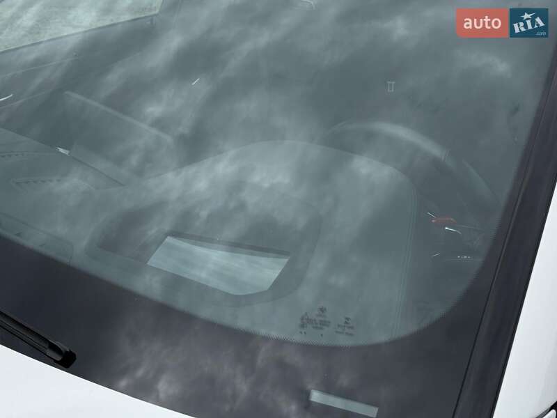 Седан BMW M5 2022 в Одессе