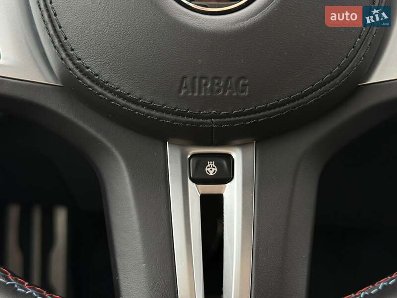 Седан BMW M5 2022 в Одессе