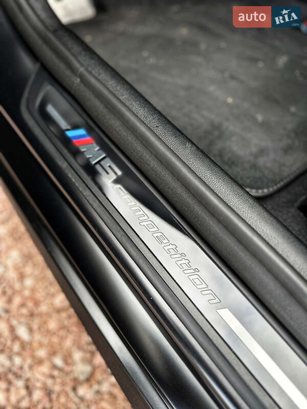 Седан BMW M5 2021 в Киеве фото 10 Седан BMW M5 2021 в Киеве