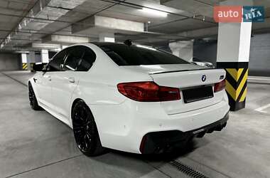 Седан BMW M5 2019 в 