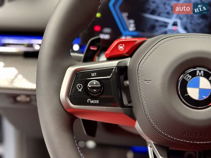 Седан BMW M5 2025 в Киеве фото 28 Седан BMW M5 2025 в Киеве