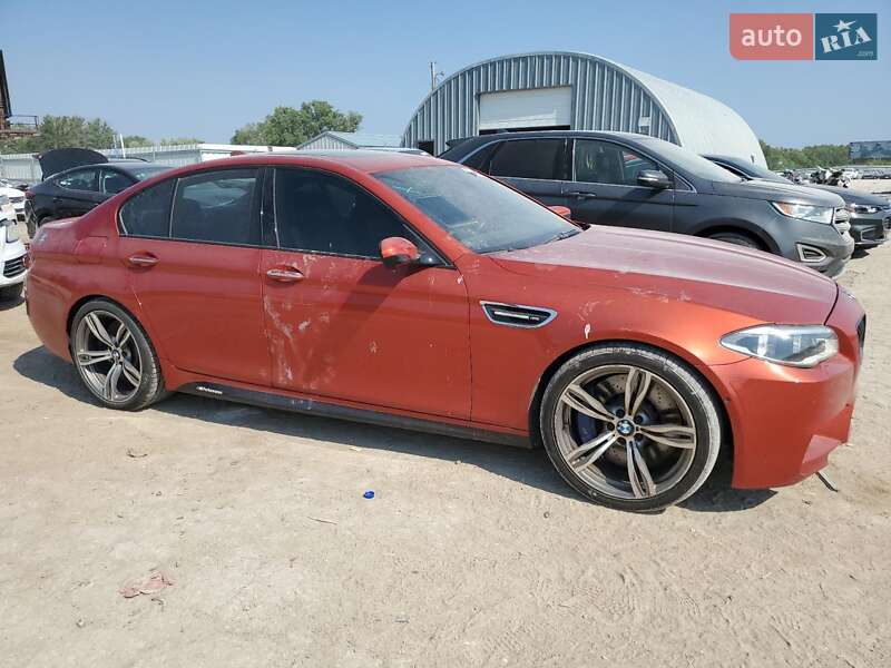Седан BMW M5 2014 в Львове фото 4 Седан BMW M5 2014 в Львове