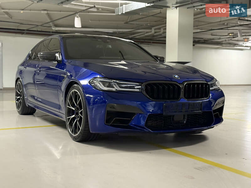 Седан BMW M5 2019 в Киеве фото 3 Седан BMW M5 2019 в Киеве