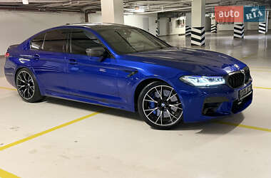 Седан BMW M5 2019 в Киеве
