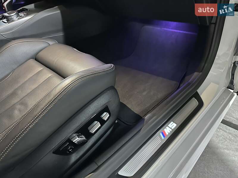 Седан BMW M5 2019 в Днепре