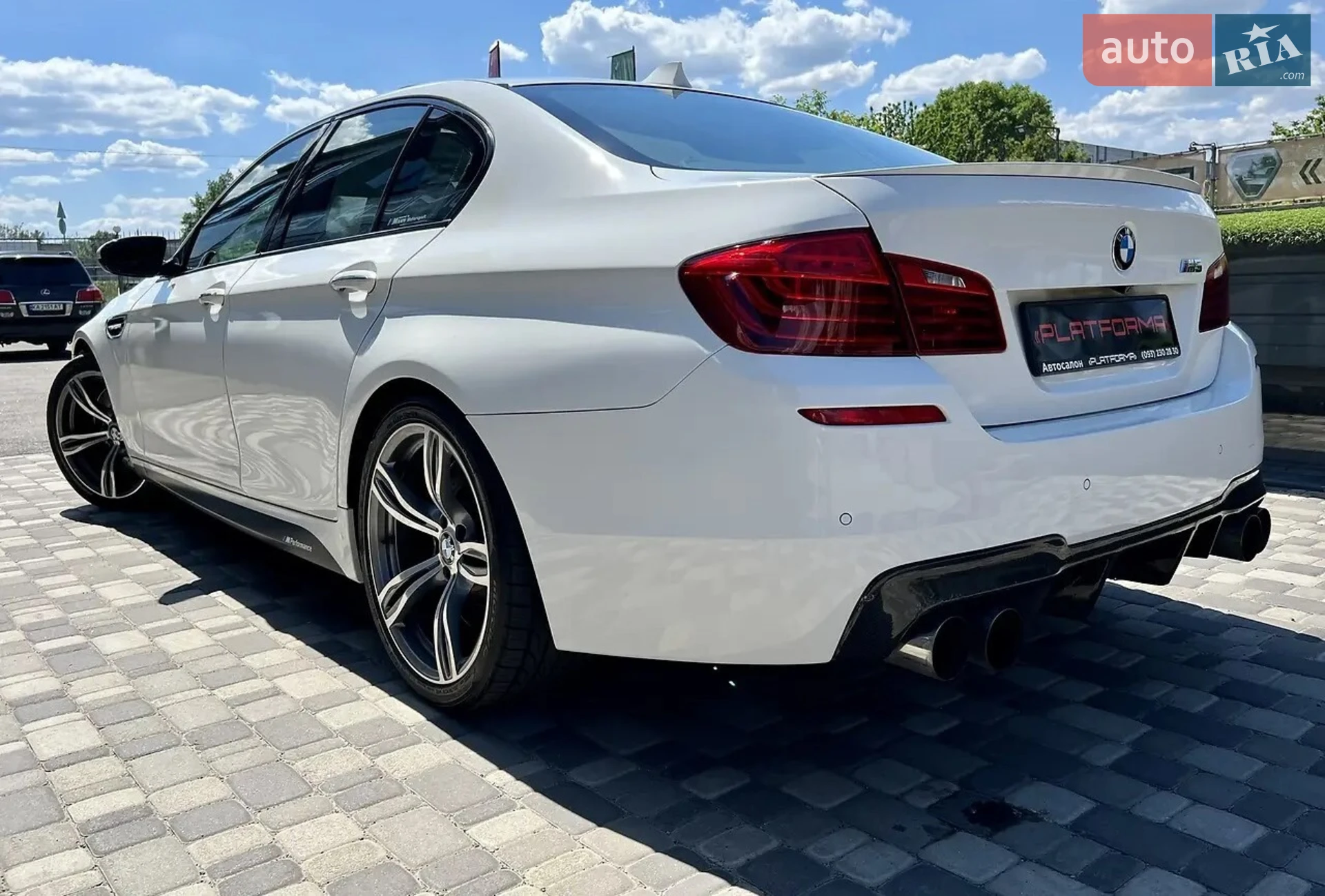 2014 BMW M5 - мініатюра 13