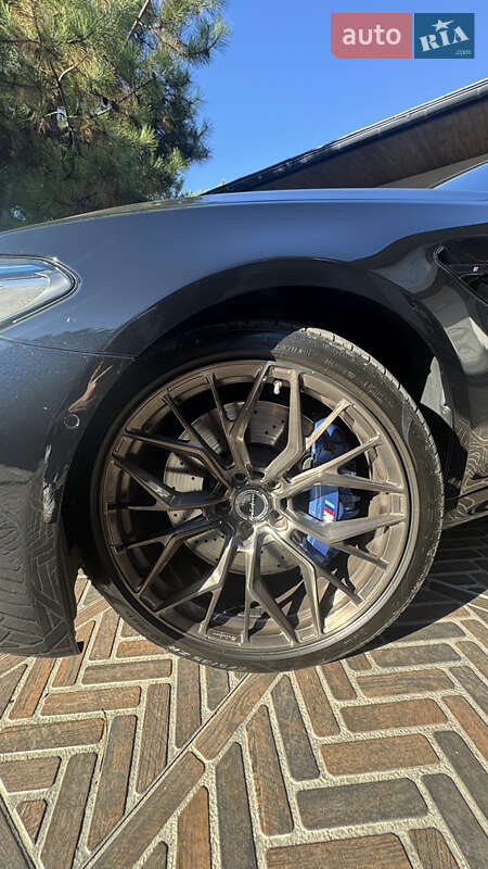 Седан BMW M5 2018 в Одессе