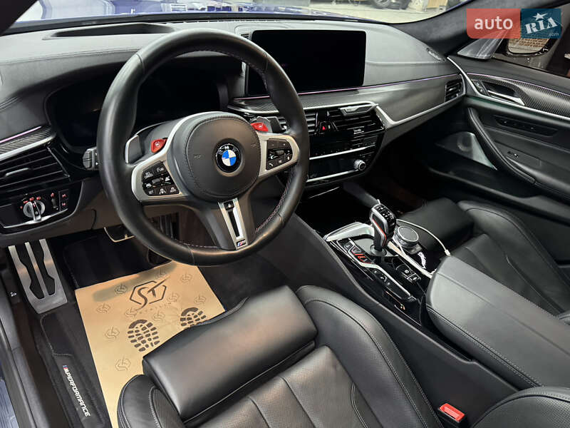 Седан BMW M5 2020 в Львове