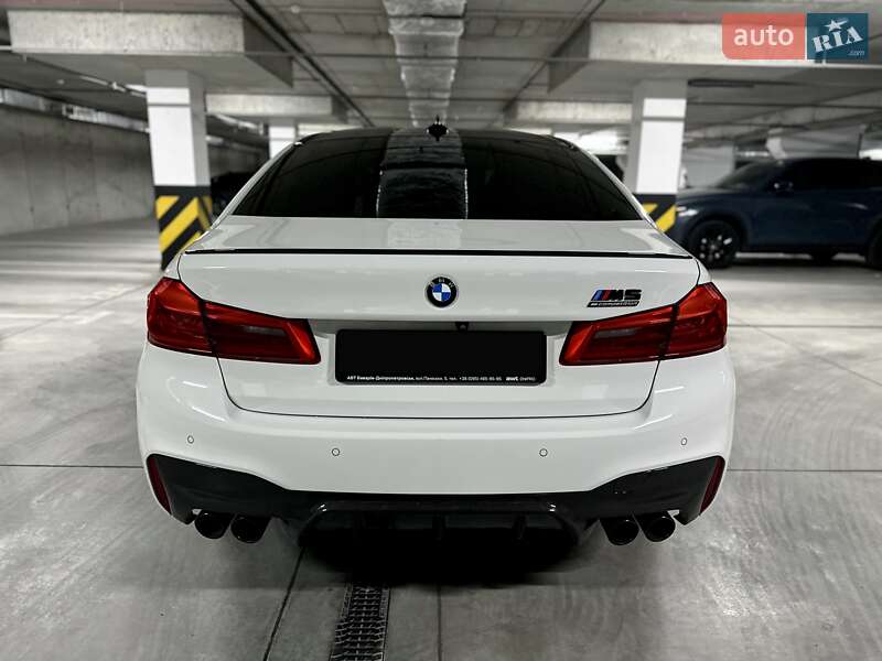 Седан BMW M5 2019 в Днепре