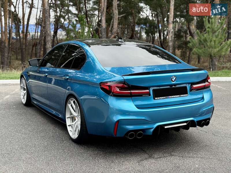 Седан BMW M5 2018 в Києві