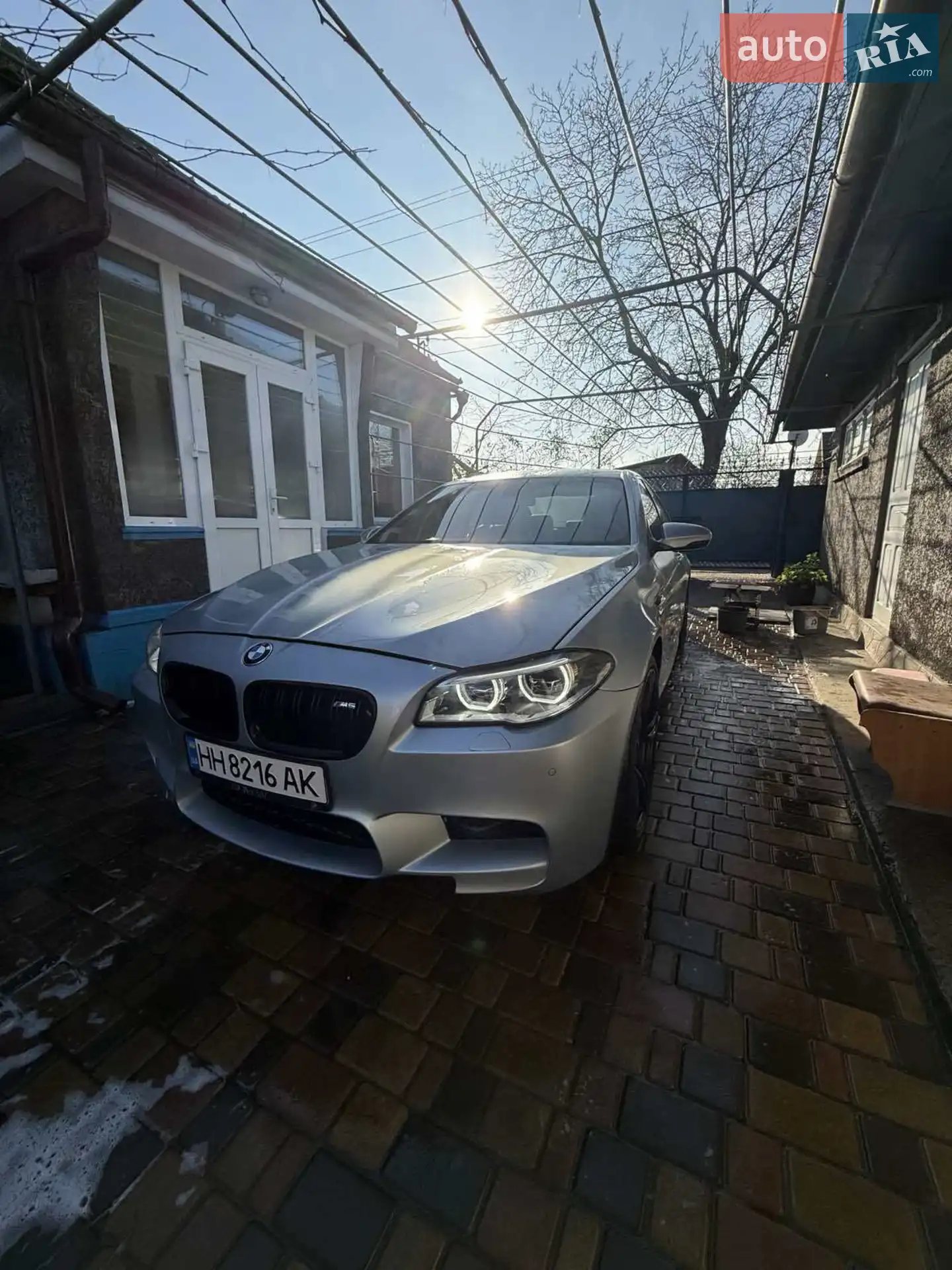 2011 BMW M5 - мініатюра 20