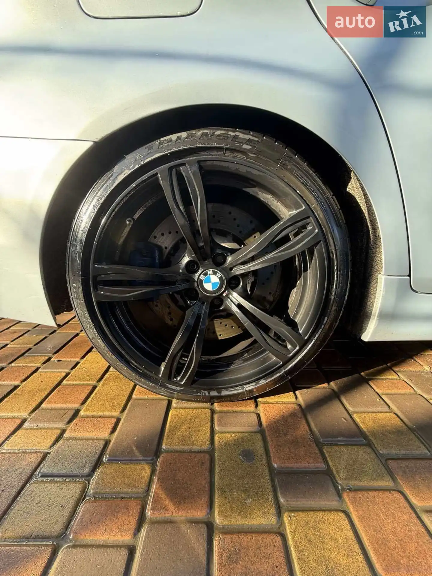 2011 BMW M5 - мініатюра 27