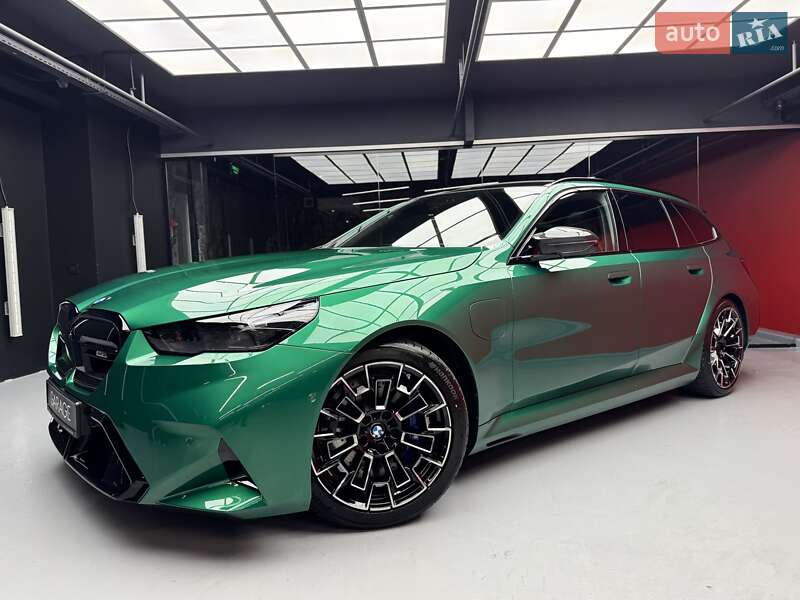Универсал BMW M5 2025 в Киеве