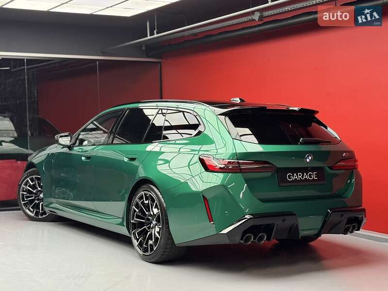 Универсал BMW M5 2025 в Киеве