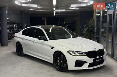 Седан BMW M5 2023 в Одессе