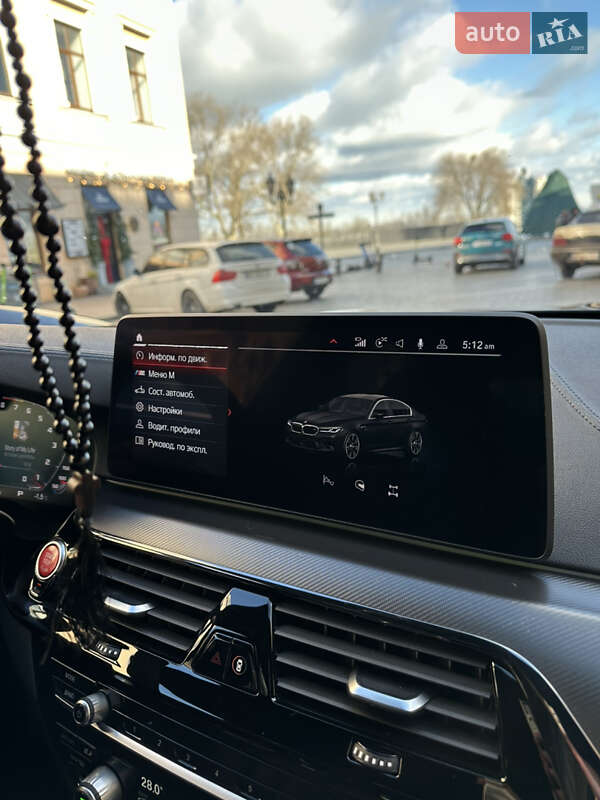 Седан BMW M5 2021 в Одесі