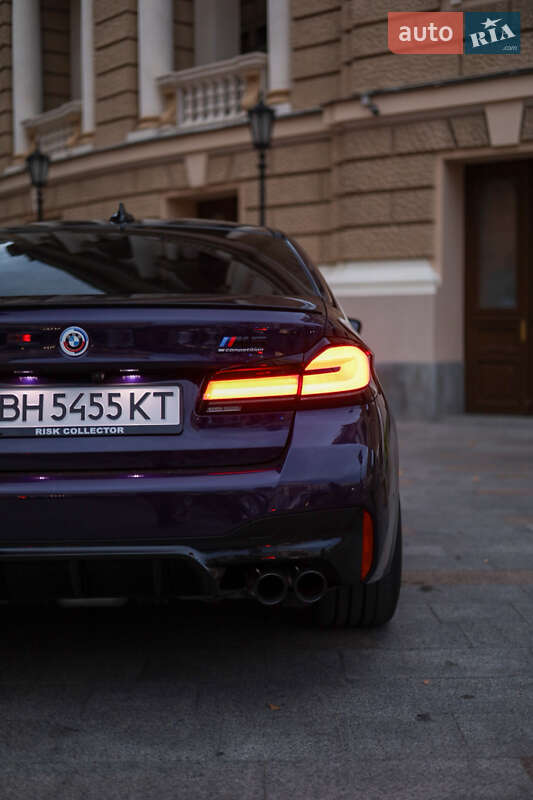 Седан BMW M5 2023 в Одессе