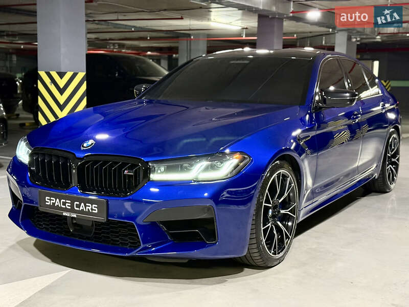 Седан BMW M5 2021 в Киеве