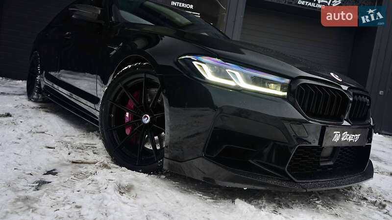 Седан BMW M5 2019 в Львове