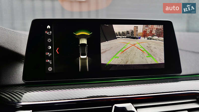 Седан BMW M5 2019 в Львове