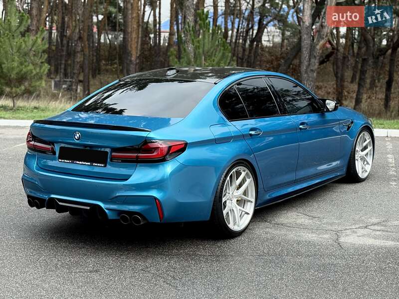 Седан BMW M5 2018 в Києві