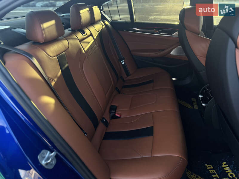 Седан BMW M5 2020 в Днепре