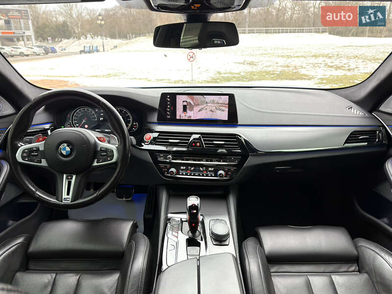 Седан BMW M5 2018 в Одессе