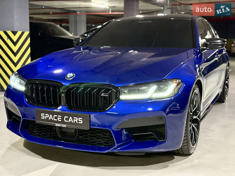Седан BMW M5 2021 в Киеве