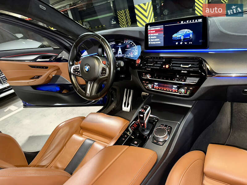 Седан BMW M5 2021 в Киеве