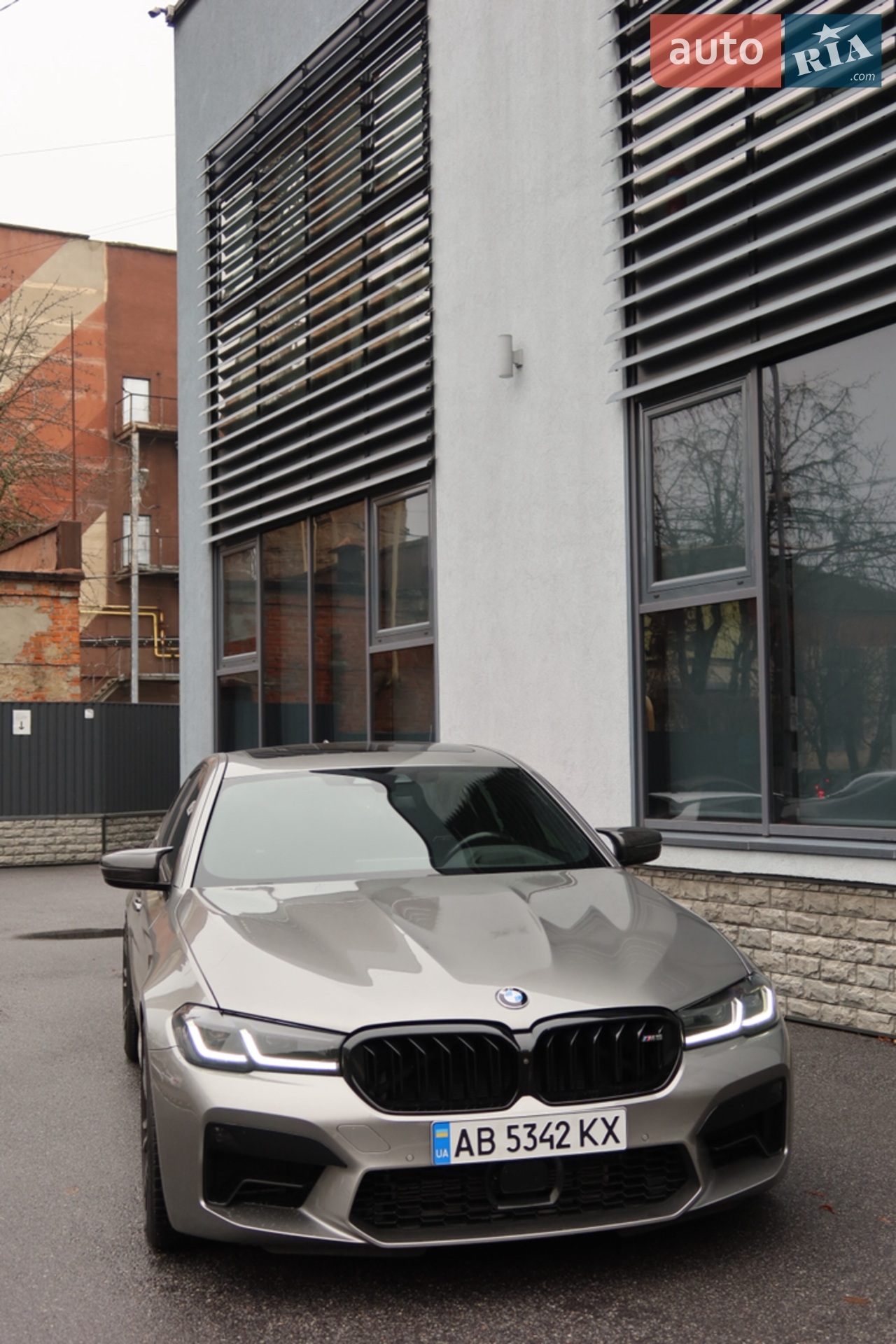 2019 BMW M5 - мініатюра 3