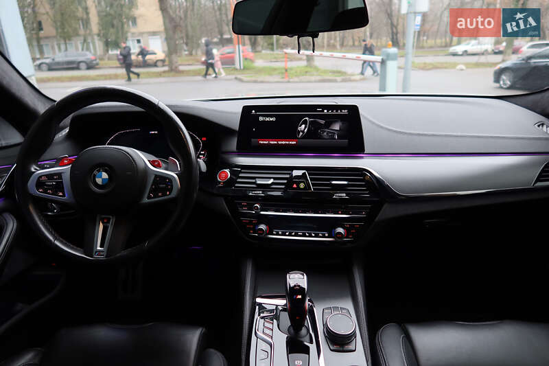 Седан BMW M5 2019 в Виннице