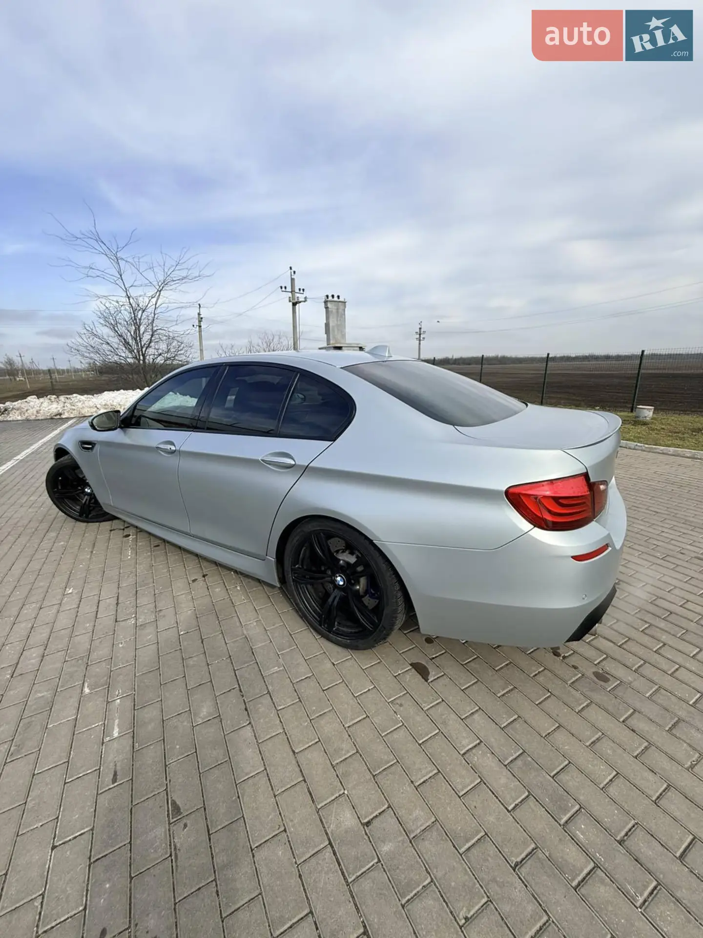 2011 BMW M5 - мініатюра 10