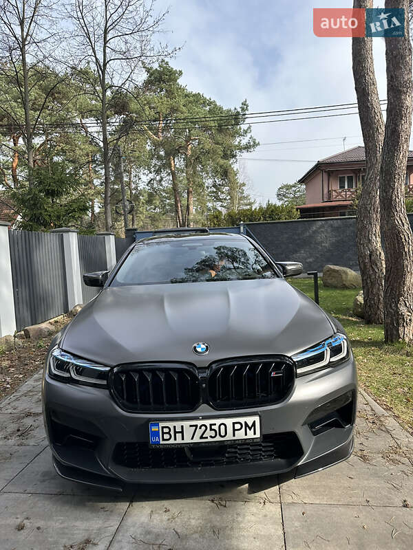 Седан BMW M5 2021 в Києві