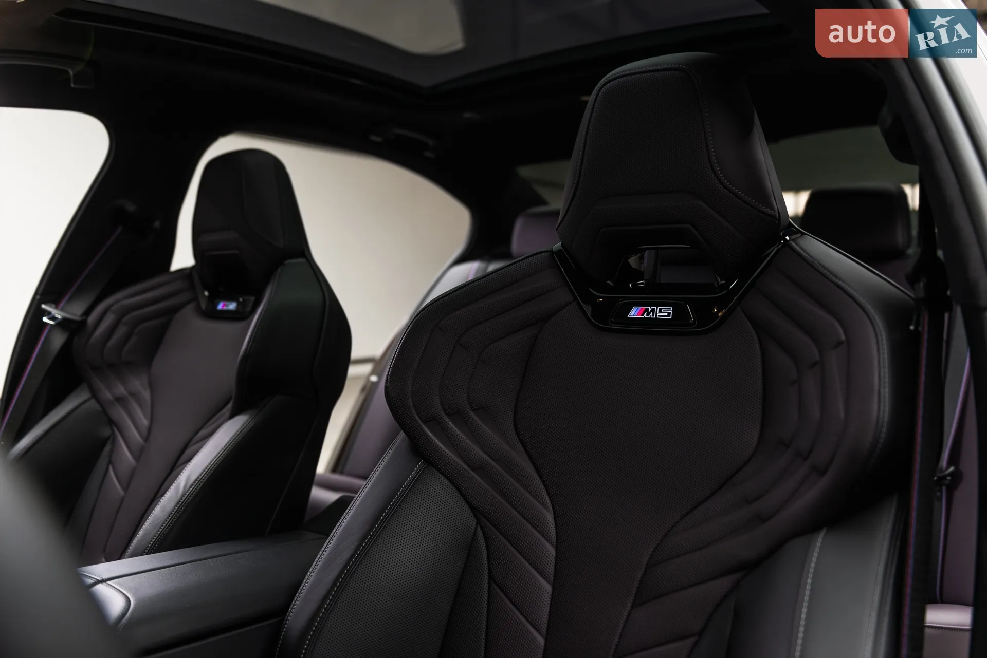 2025 BMW M5 - мініатюра 30
