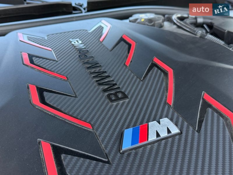 Седан BMW M5 2024 в Киеве