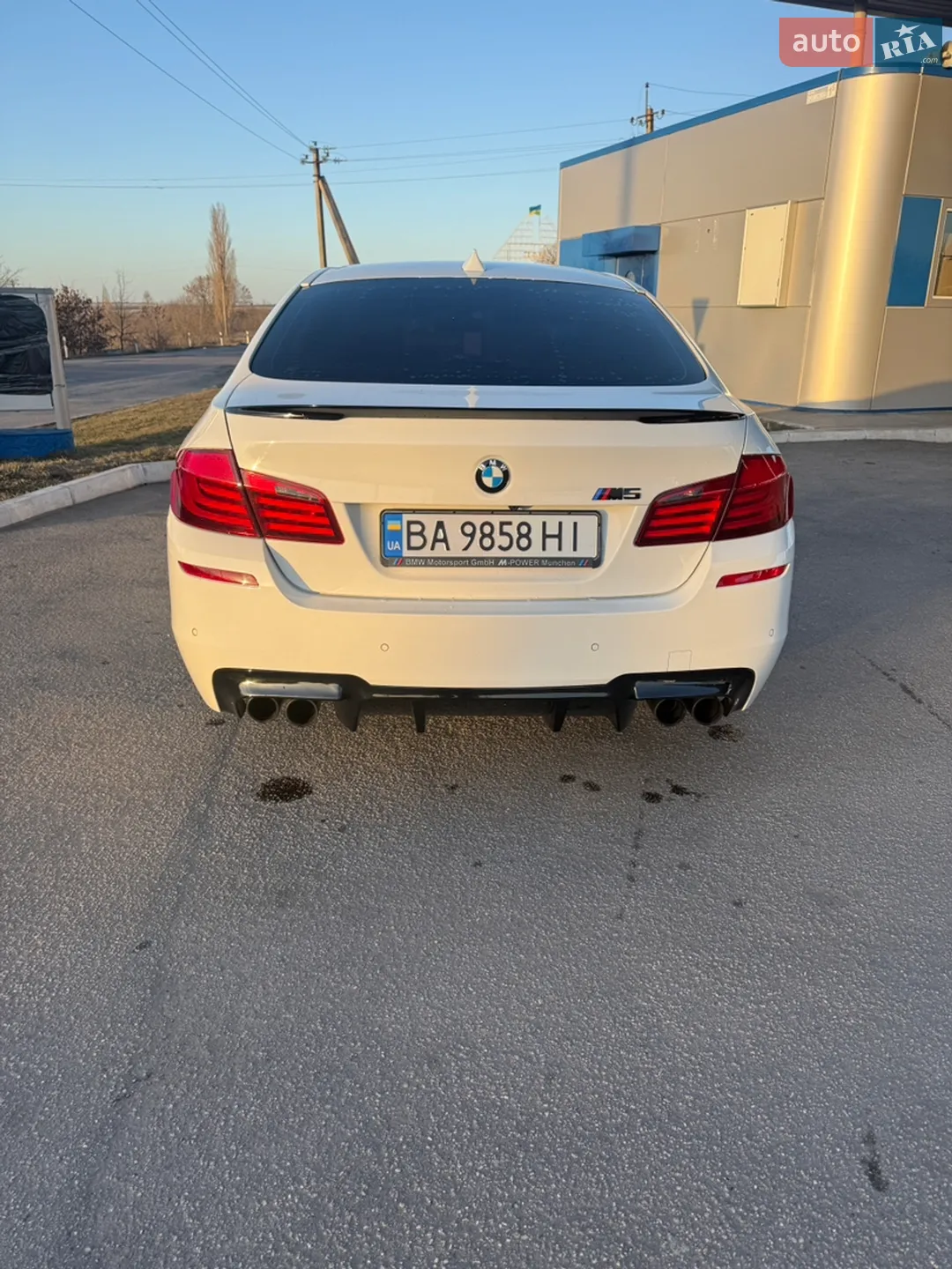2013 BMW M5 - мініатюра 8