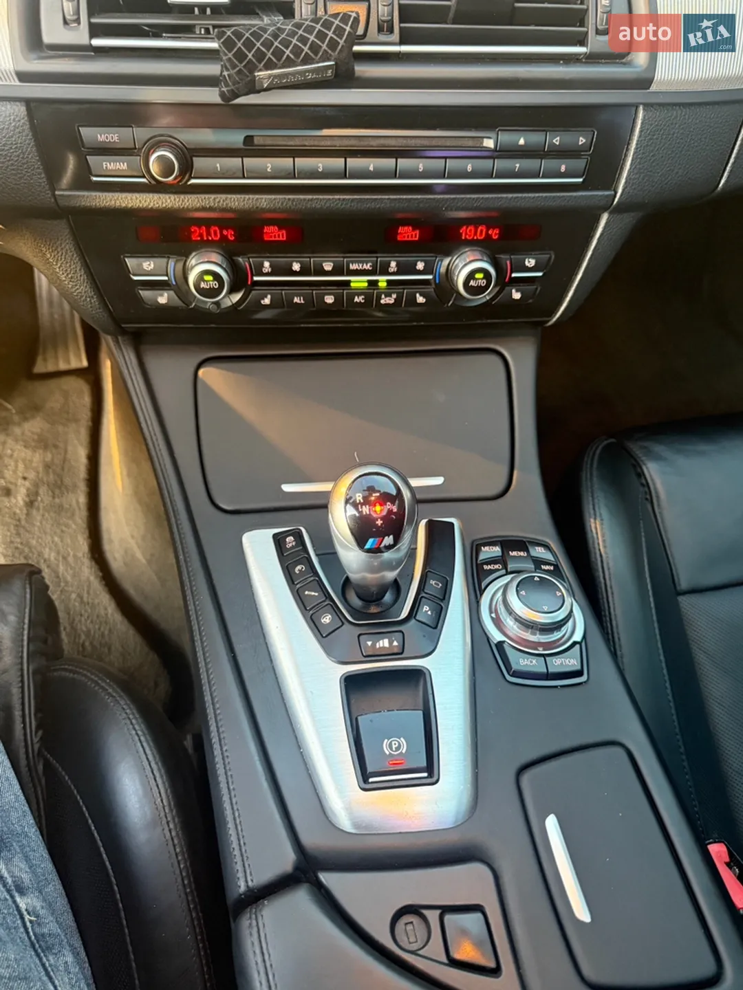 2013 BMW M5 - мініатюра 21