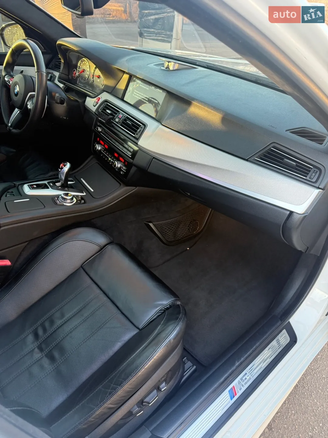 2013 BMW M5 - мініатюра 24