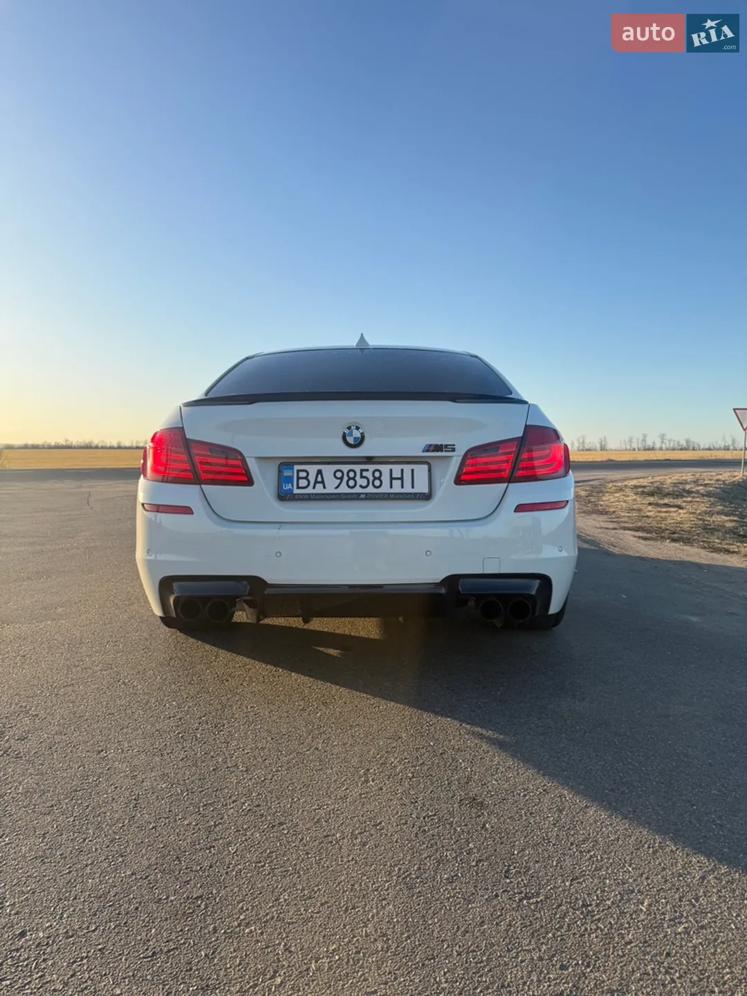 2013 BMW M5 - мініатюра 12