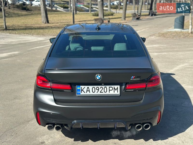 Седан BMW M5 2019 в Киеве