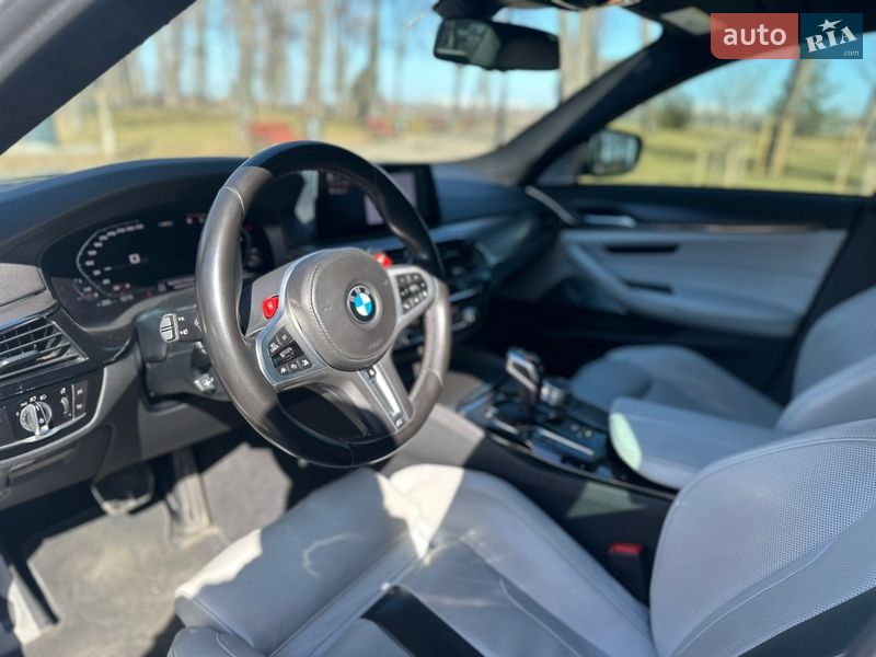 Седан BMW M5 2019 в Киеве