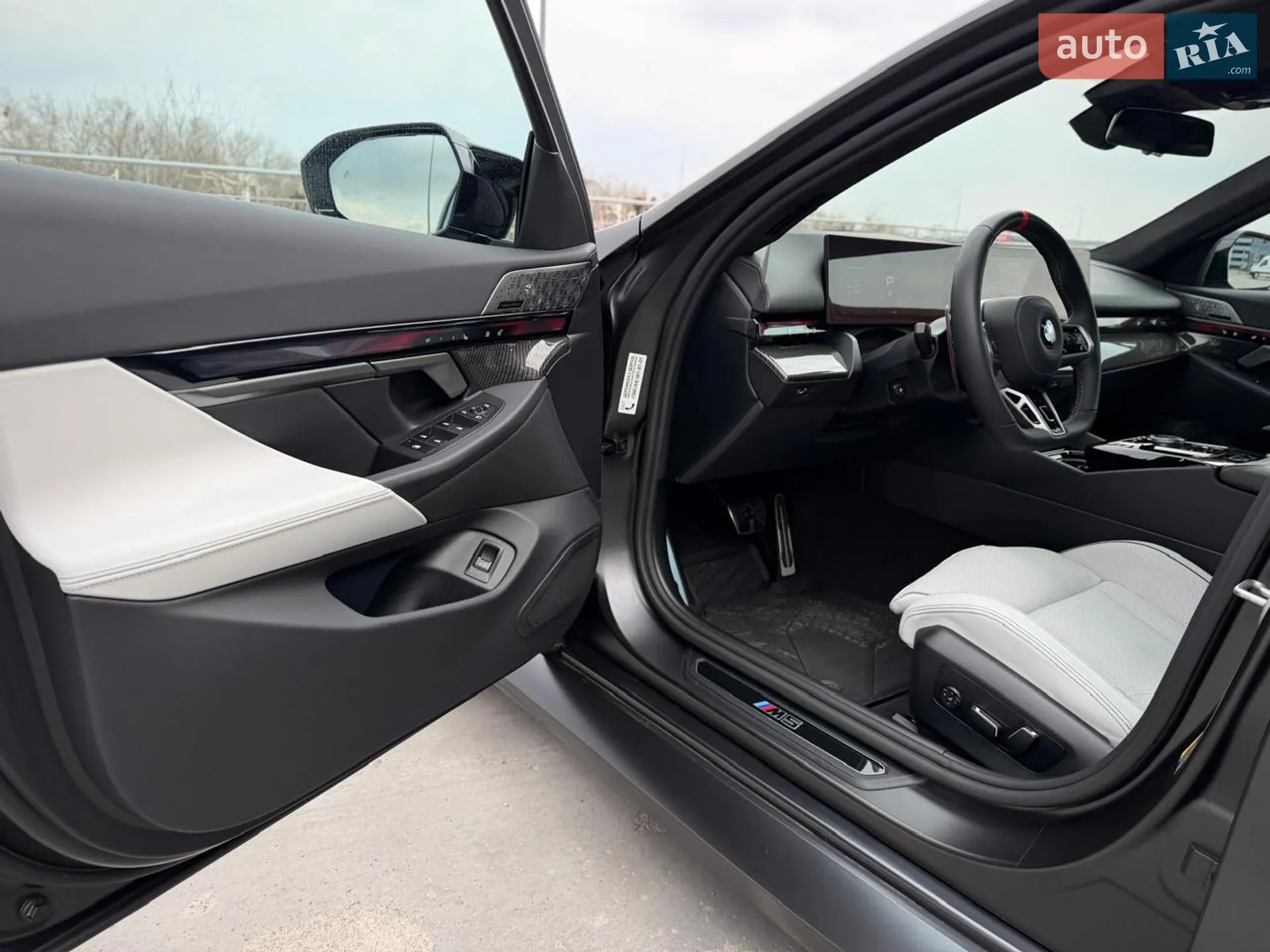 2024 BMW M5 - мініатюра 39