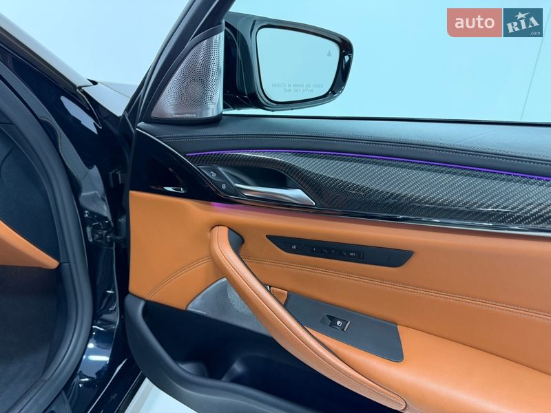 Седан BMW M5 2020 в Одессе