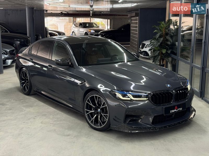 BMW M5 2021