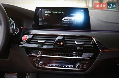 Седан BMW M5 2019 в Одесі