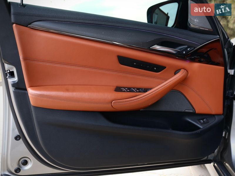 Седан BMW M5 2019 в Одесі