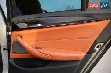 Седан BMW M5 2019 в Одесі